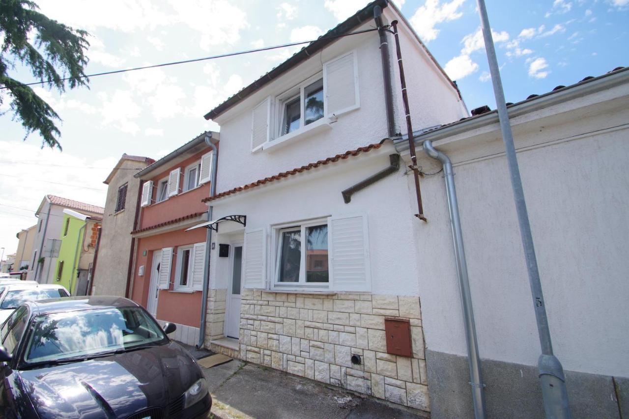 Holiday Apartment Dominik Пула Экстерьер фото